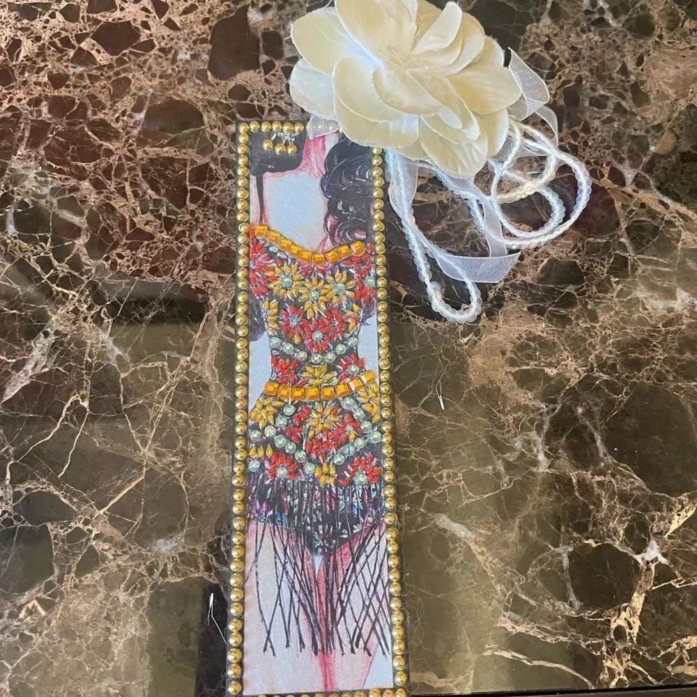 DIAMOND Painted Bookmark with Flower Appliqué. - Picture 3 of 16